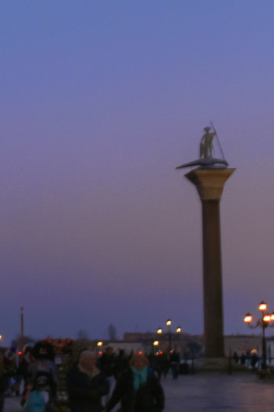 Detail03-Venezia-BlueEvening_0047