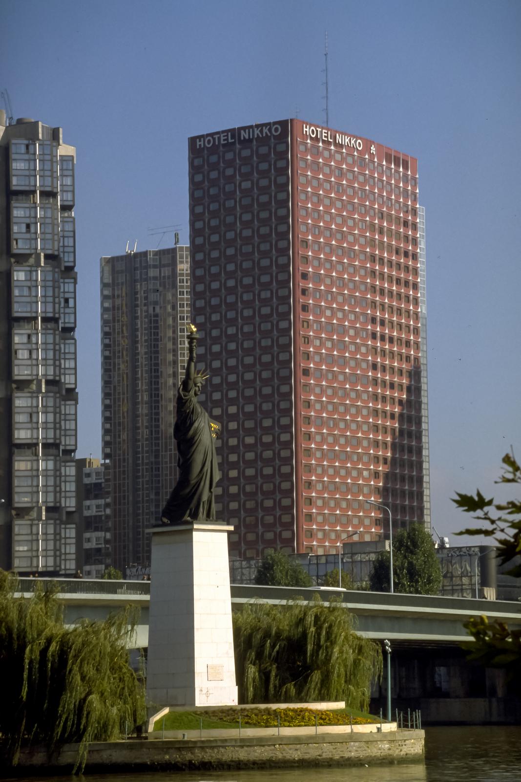 Statue de la Liberté, Paris