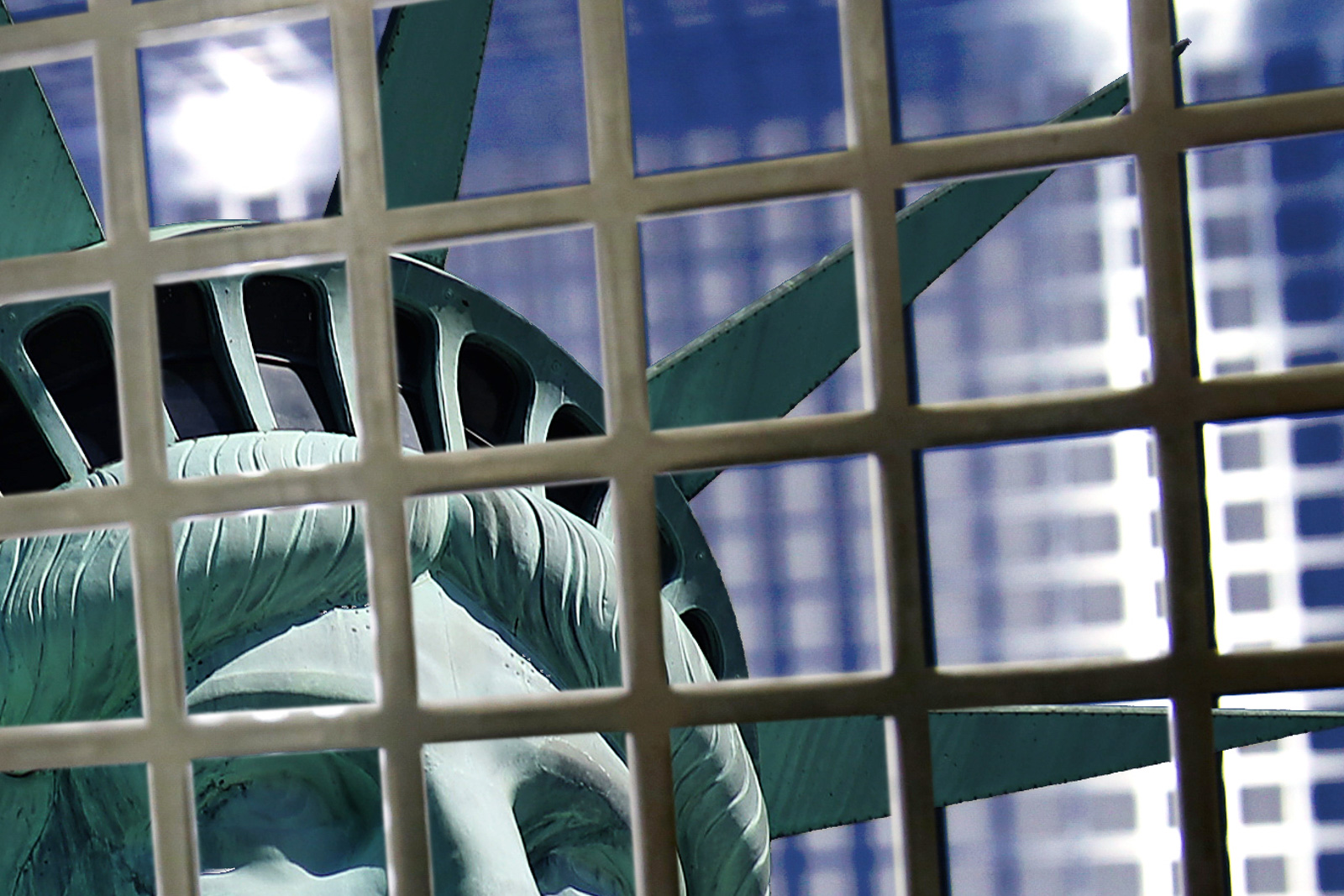 Liberteemprisonnee-LaLiberte-Karelarts7_60x90_8835-2 Liberté emprisonnée-La liberté, 2016