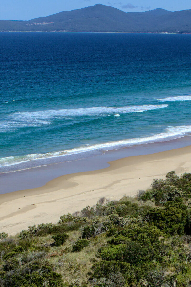 Two oceans, Bruni island, Tasmania